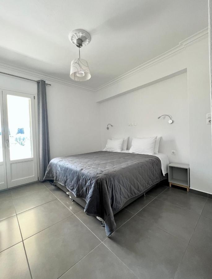 Kamelia Hotel Spétses Zimmer foto