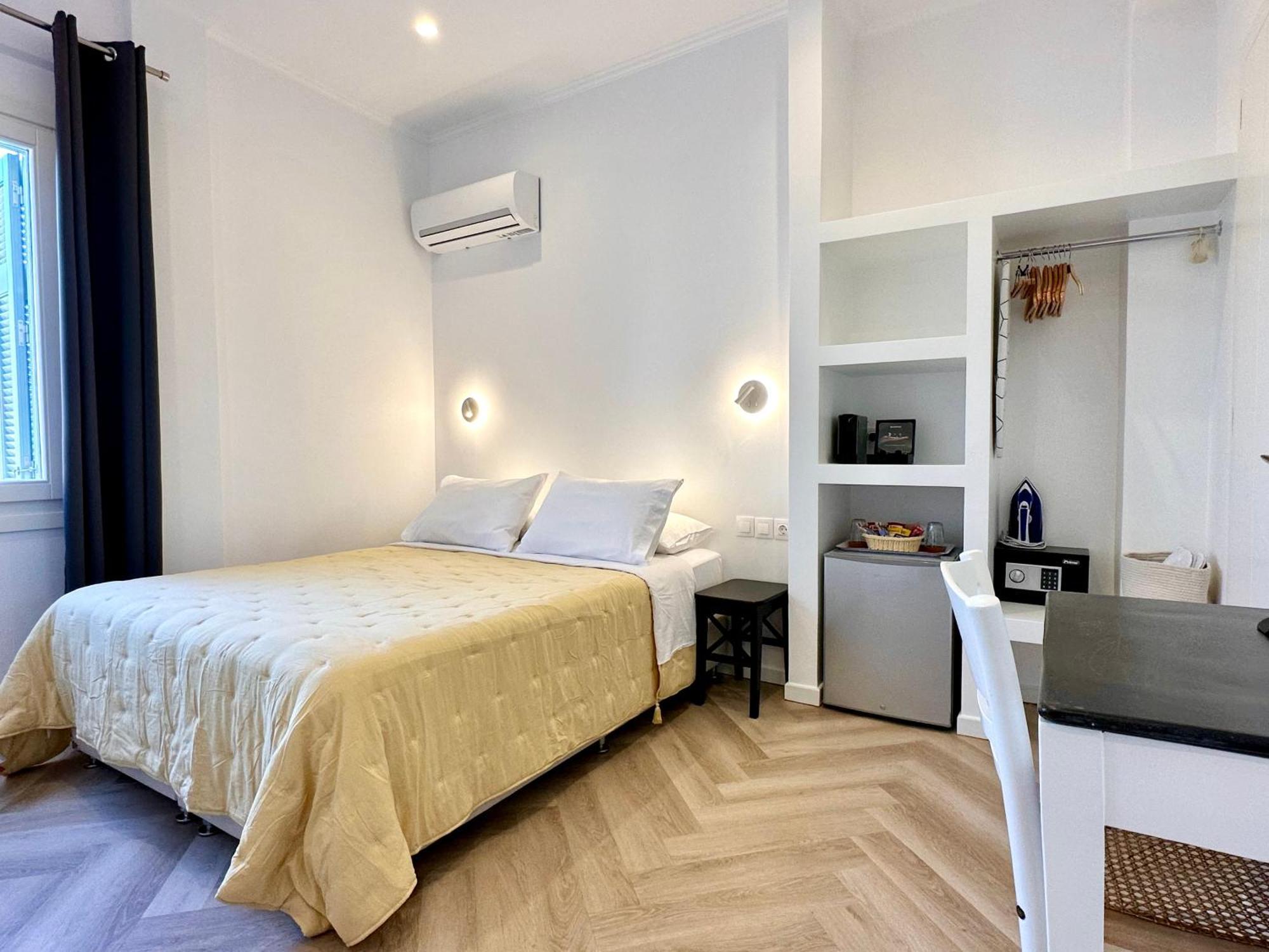 Kamelia Hotel Spétses Zimmer foto